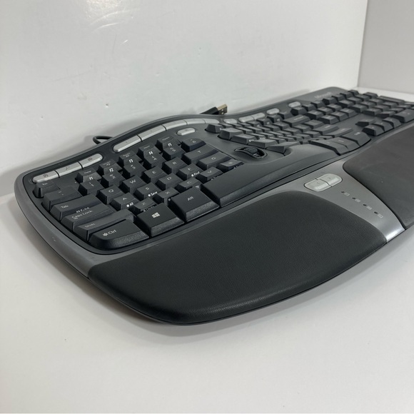 Microsoft Natural Ergonomic USB Wired Keyboard 4000 V1.0 Black KU-0462 TESTED - Picture 5 of 11